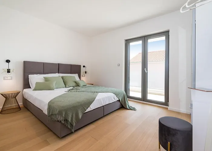 Cvita فيلة Primošten